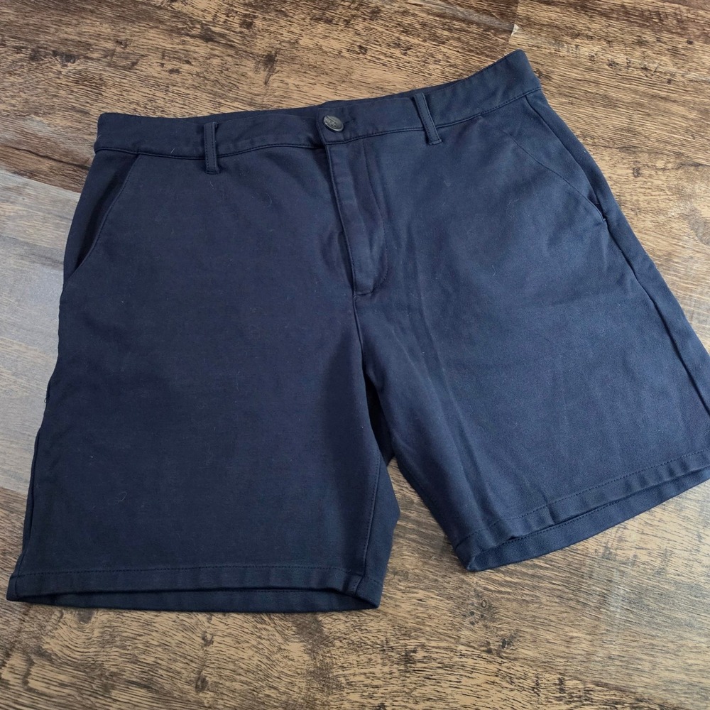 TRUE CLASSIC Chino Shorts Mens 32 Navy Blue Stretch Casual Flat Front 7in Inseam